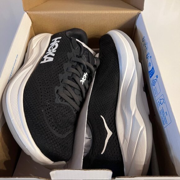 HOKA Rincon 4 Lightweight Running Shoes Black White Performance Trainer 6.5 New - Picture 4 of 8